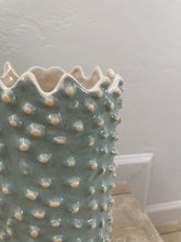 Load image into Gallery viewer, Aqua Glaze Popcorn Vase Short