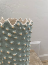 Load image into Gallery viewer, Aqua Glaze Popcorn Vase Short
