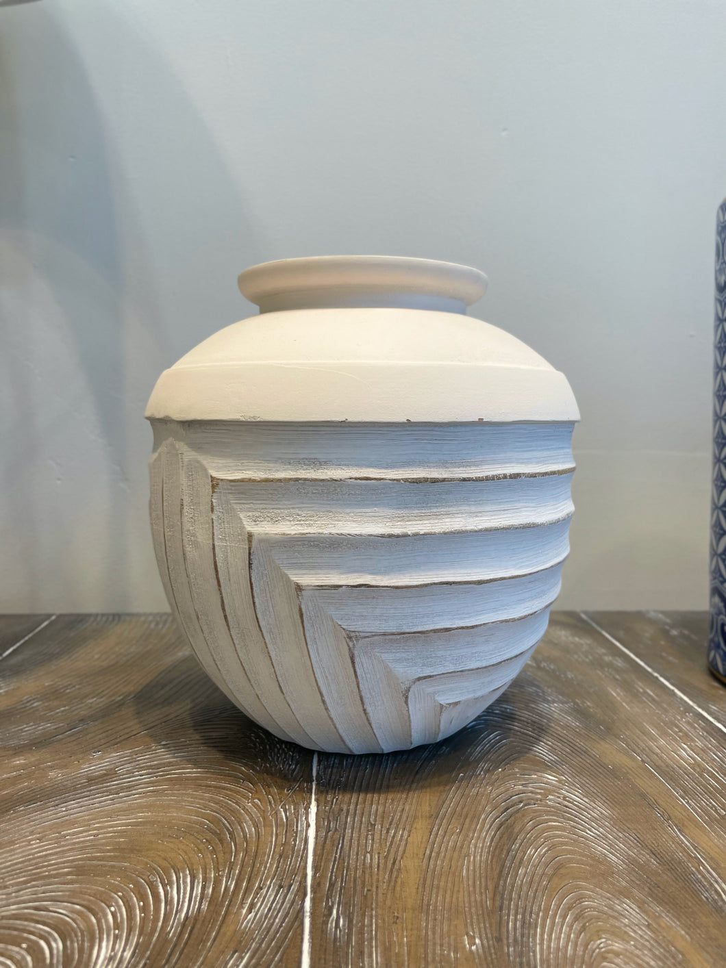 Matte White Vase Small